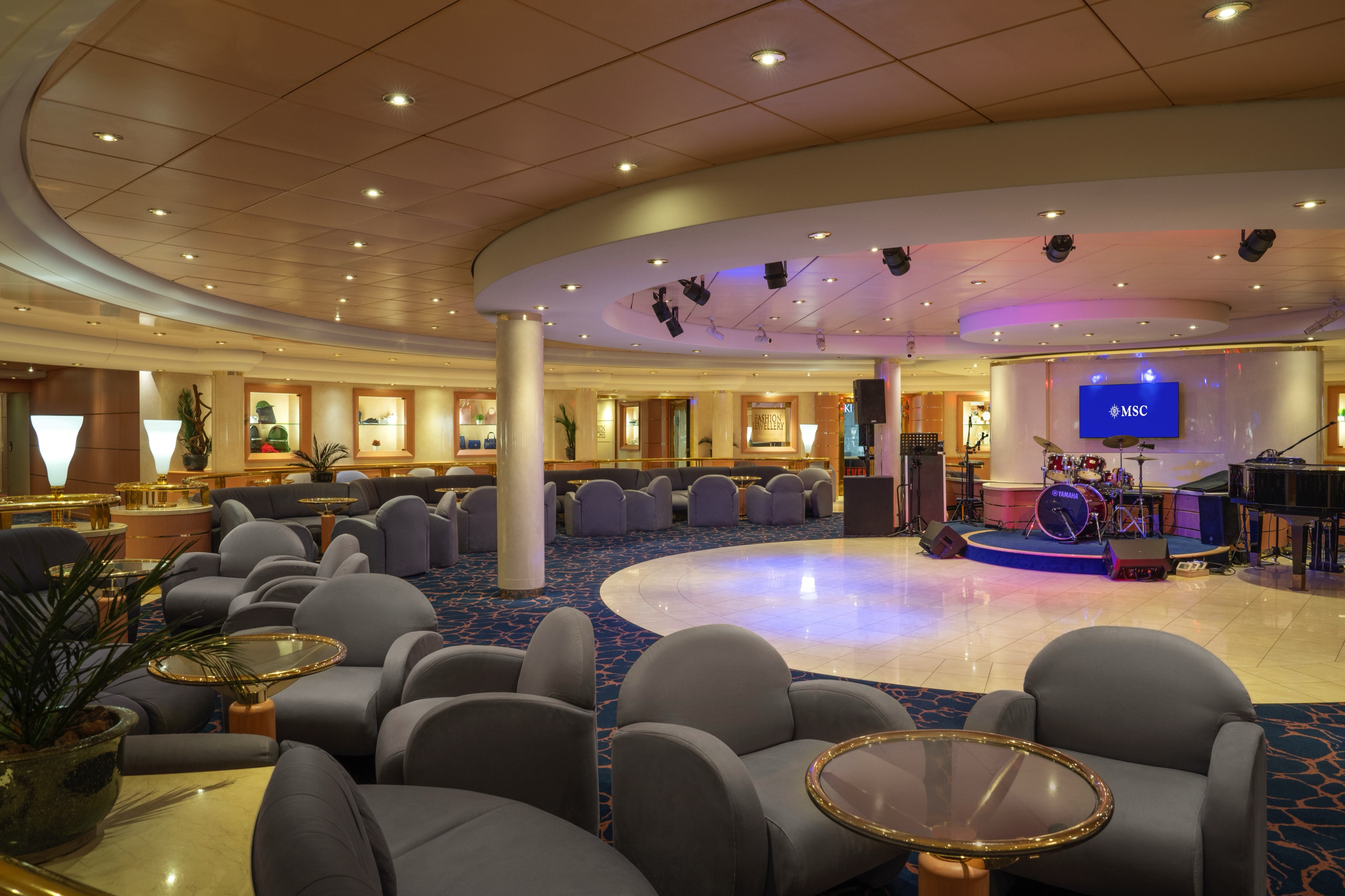 MSC Lirica - The Beverly Hills Bar